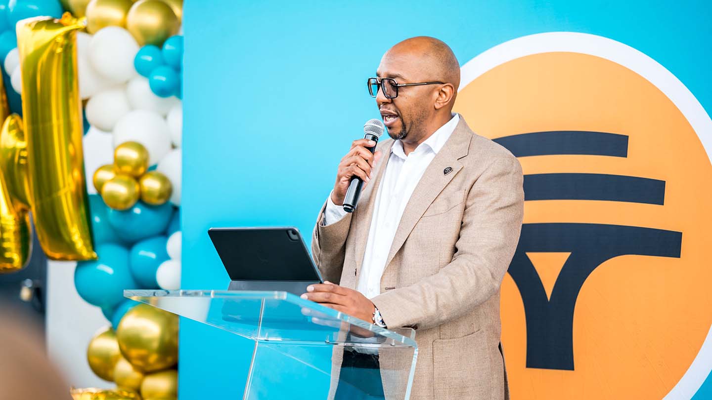 FNB Eswatini Chief Executive Officer Thokozani ‘TK’ Dlamini making his remarks during the offical opening of the Siphofaneni Branch yesterday. 
